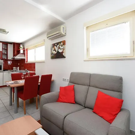 Katia Апартаменты Задар