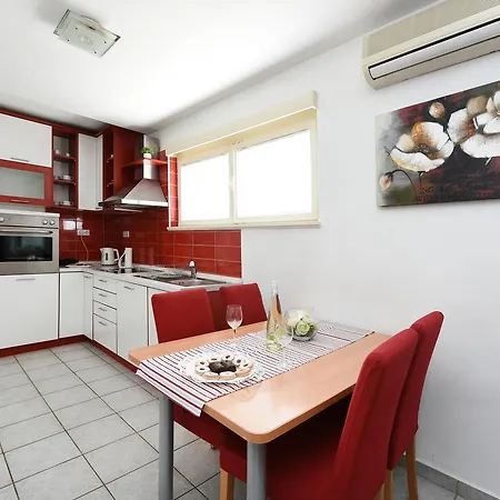 Katia Апартаменты Задар