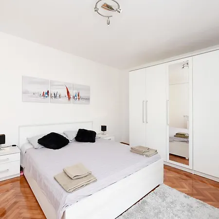 Apartment Katia