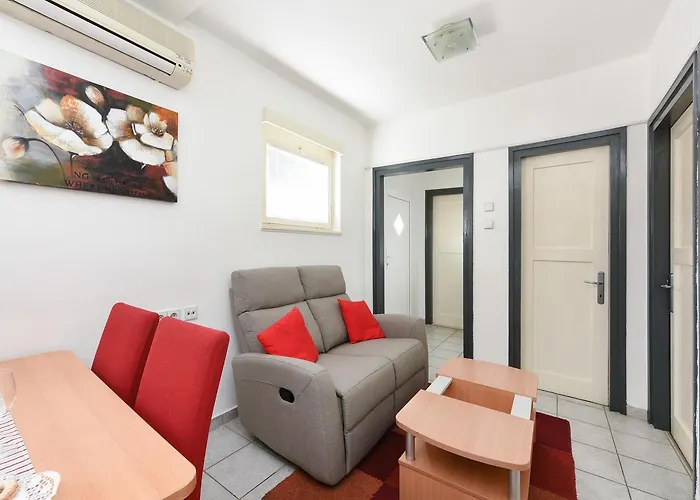 Apartment Katia Zadar